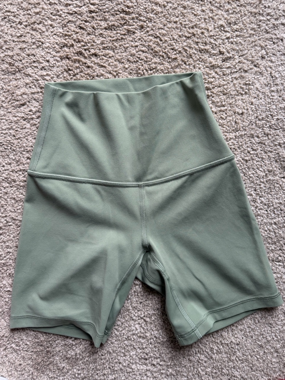 Lululemon Align Shorts 6”
